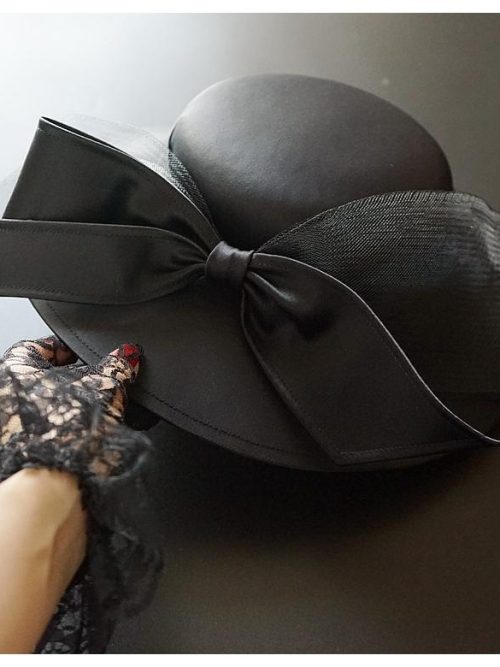 Amanzà Bow Knot Satin Hat – Black