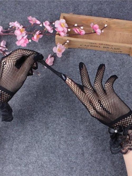 Eliza Fishnet Lace Gloves – White