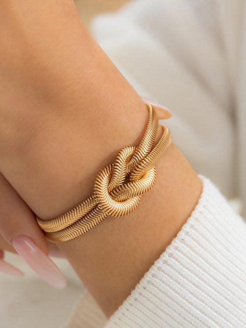 Ilaine Flat Twist Chain Bracelet – Gold