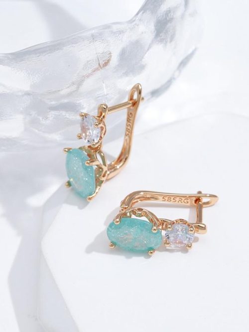 Fennel Jade Oval Crystal Stud Earrings
