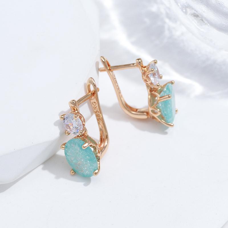 Fennel Jade Oval Crystal Stud Earrings