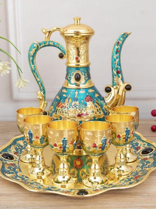 Dephany Castle Gold Flagon Wine Pot Set