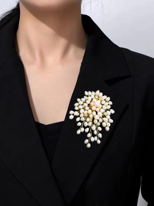 Montage Pearl Corsage Brooch
