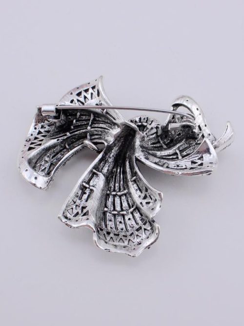 Gladys Silver Vintage Knot Brooch