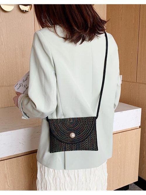 Herra Retro Wool Shoulder Bag – Black Rainbow