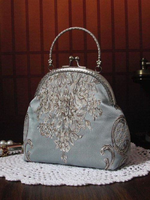 Envy Vintage Silver Embroidery Purse Handbag