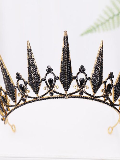 Vinté Pointed Black Crystal Crown Tiara